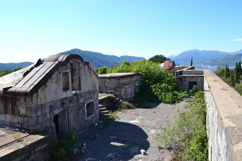 Glamping Peninsula Lustica Rose Villa Tivat Exterior foto